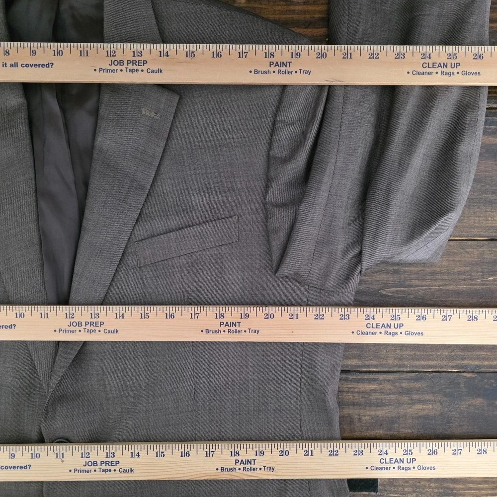 Chaps Men's Sport Coat Blazer‎ Two Button Brown Wool Shark Skin Size 44R